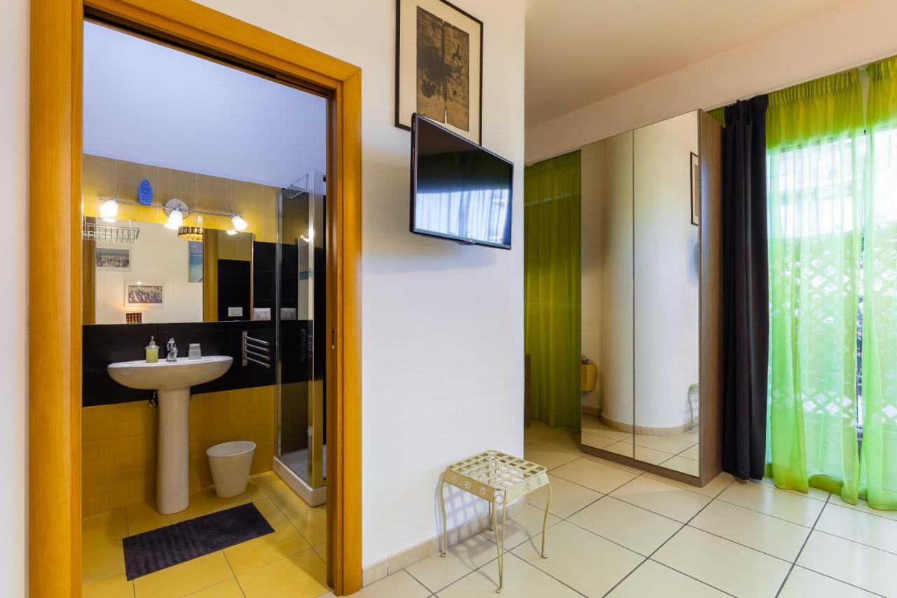 Marina Resart Rooms & Suite Frühstückspension *